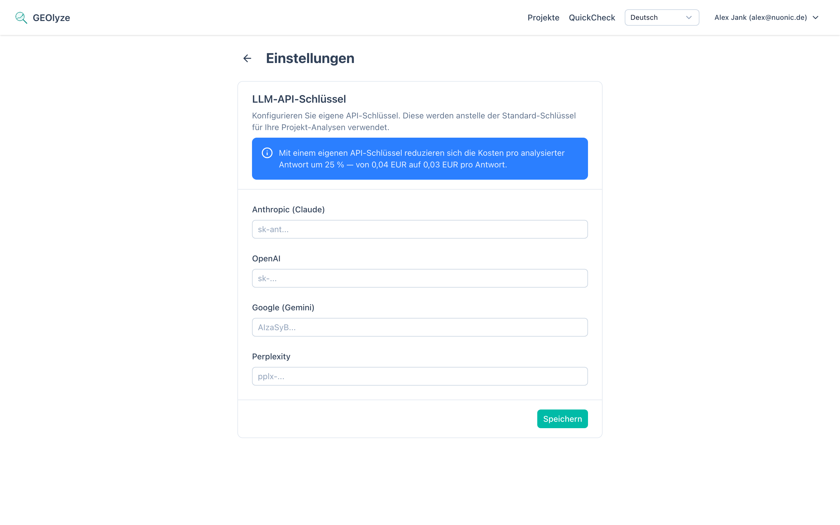 Einstellungsseite mit LLM API-Schlüssel-Bereich und Eingabefeldern für jeden Anbieter